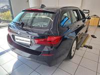 Vue de l’arrière droit