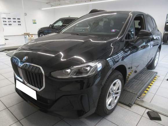 Vue de l’avant gauche