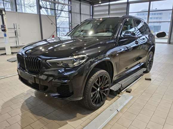 Vue de l’avant gauche