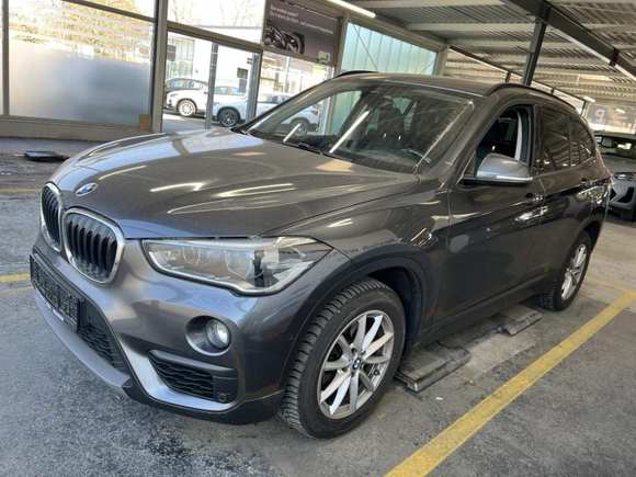 Vue de l’avant gauche