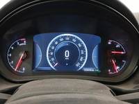 Pohled na přístrojovou desku