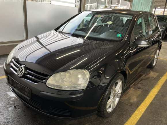 Náhled zpředu zleva