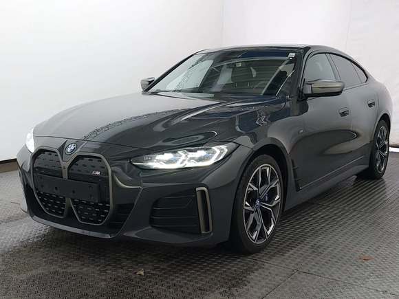 Widok z przodu po stronie lewej