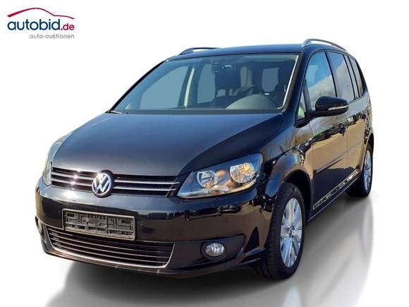 Вид спереди слева