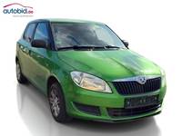 Pogled sprijeda desno