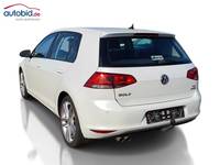 Вид сзади слева