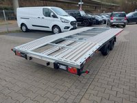 Aanzicht achter rechts