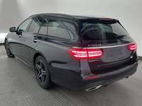 Pogled straga lijevo