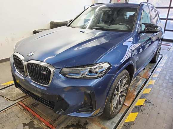 Pogled sprijeda lijevo