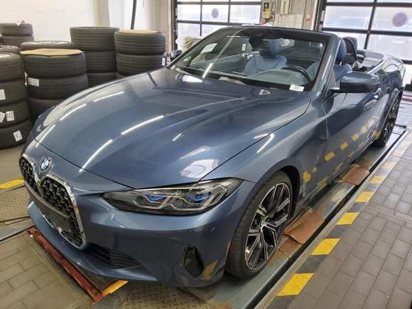 Náhled zpředu zleva