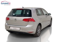 Aanzicht achter rechts