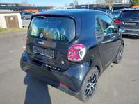 Vue de l’arrière droit