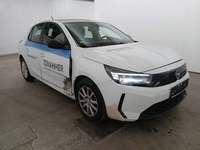 Pogled desno spredaj