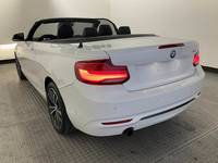 Aanzicht achter links