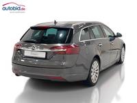 Aanzicht achter rechts