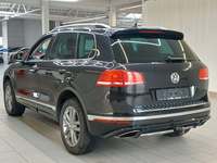 Vaizdas iš galo kairės