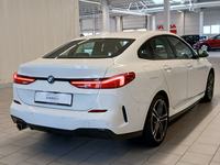 Vue de l’arrière droit