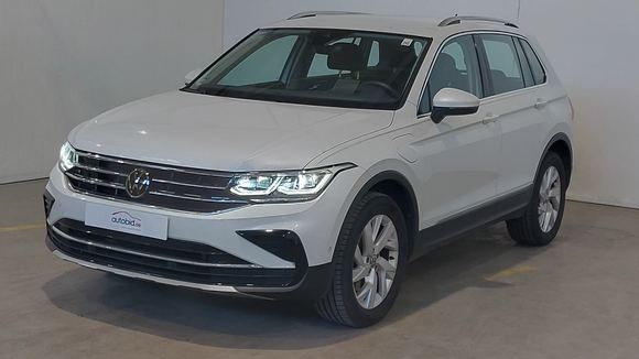 Widok z przodu po stronie lewej