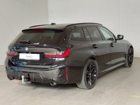 Aanzicht achter rechts