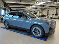 Náhled zpředu zprava