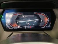 Pohled na přístrojovou desku