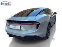 Aanzicht achter rechts