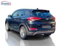 Widok z tyłu po stronie lewej