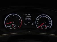 Pogled na kombinirani instrument