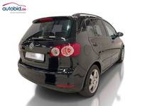 Vue de l’arrière droit