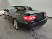 Widok z tyłu po stronie lewej