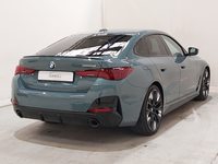 Aanzicht achter rechts