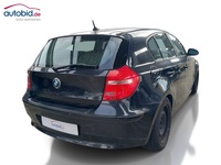 Aanzicht achter rechts