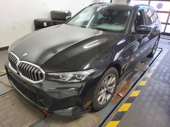 Náhled zpředu zleva