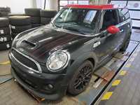 Pogled sprijeda lijevo