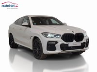 Pogled sprijeda desno