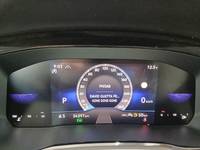 Pohled na přístrojovou desku