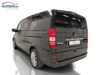 Widok z tyłu po stronie lewej