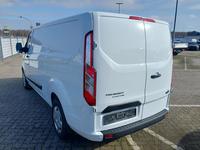 Pogled od pozadi levo