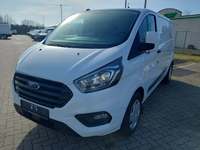 Pogled od napred levo