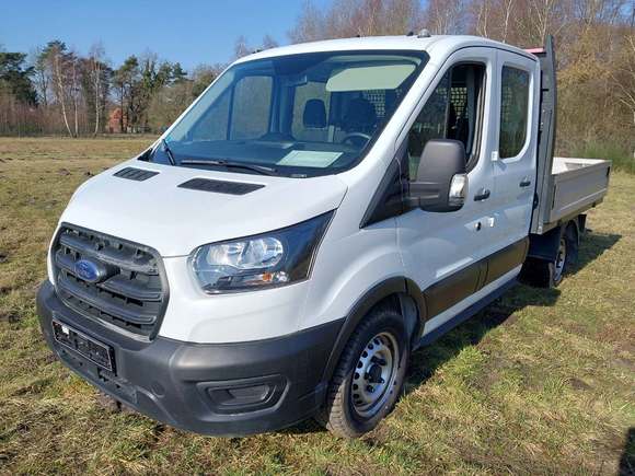 Vue de l’avant gauche