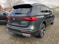 Aanzicht achter rechts