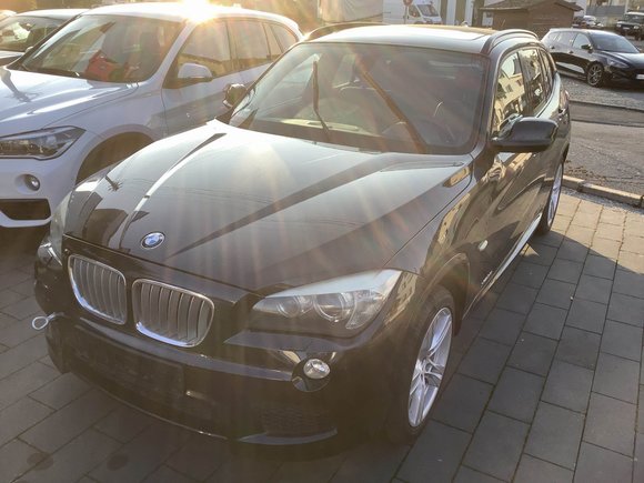 Вид спереди слева