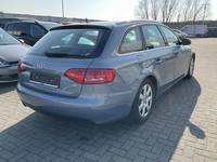 Aanzicht achter rechts