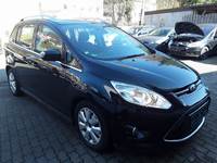 Widok z przodu po stronie prawej