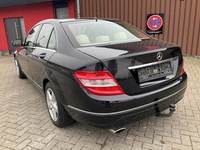 Aanzicht achter links