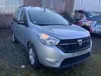 Вид спереди справа