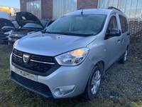 Вид спереди слева