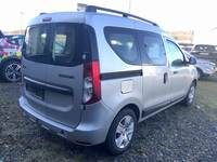 Вид сзади справа