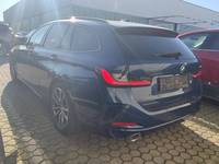 Pogled od pozadi levo