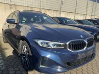 Pogled od napred  desno